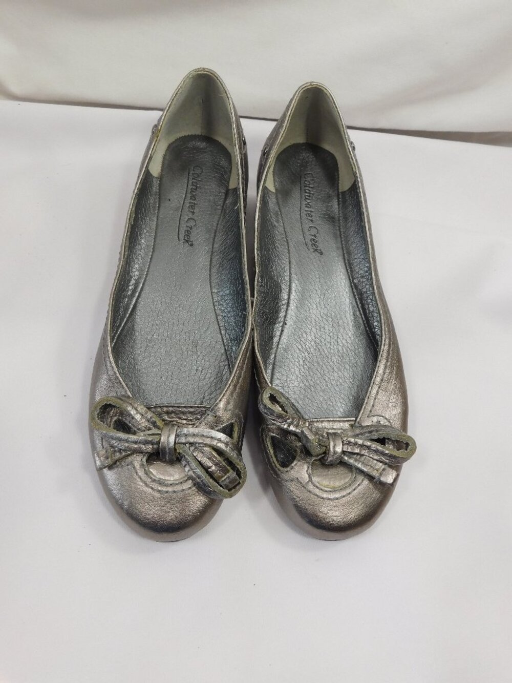 Ladies "Coldwater Creek" Soft Grey Flats
